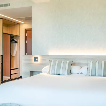 Otel Delfin Azul