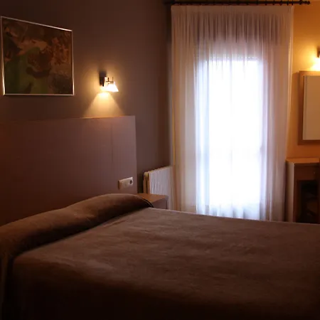 Hotell Delfin Azul 2*