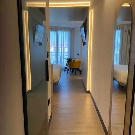Otel Delfin Azul 2*