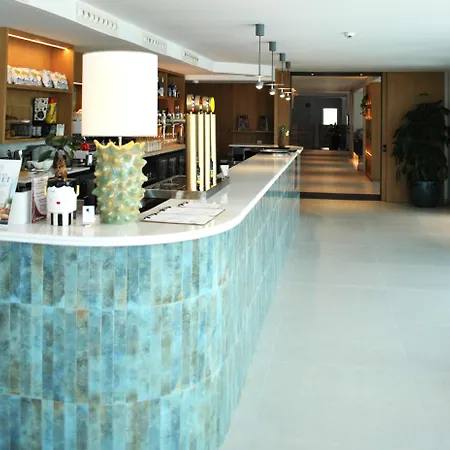 Hotel Delfin Azul 2*