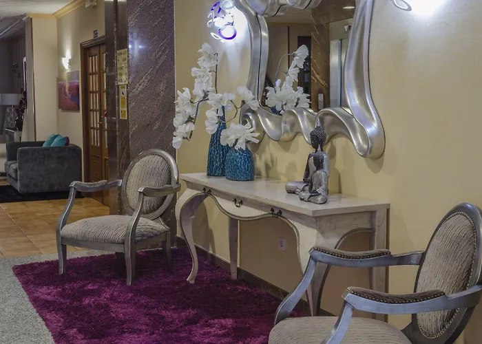 Delfin Azul 2* ألانثاذا